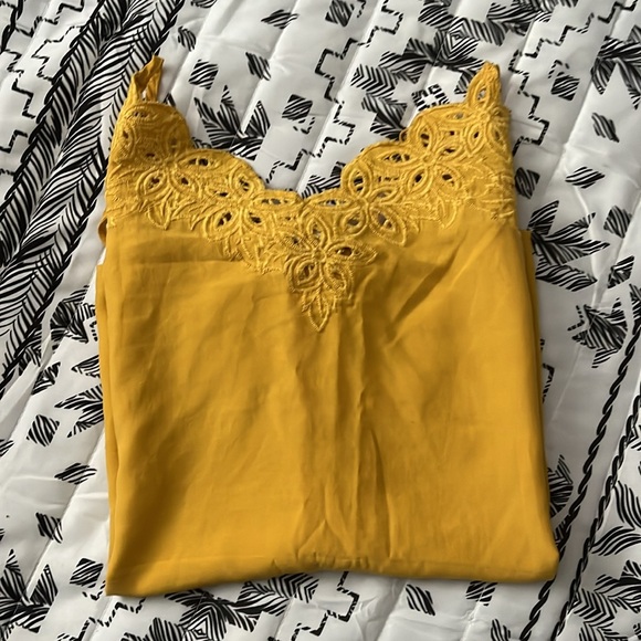 Red Sky Yellow Spaghetti Strap Tank Top Size 2XL fits like a Large - Picture 10 of 11